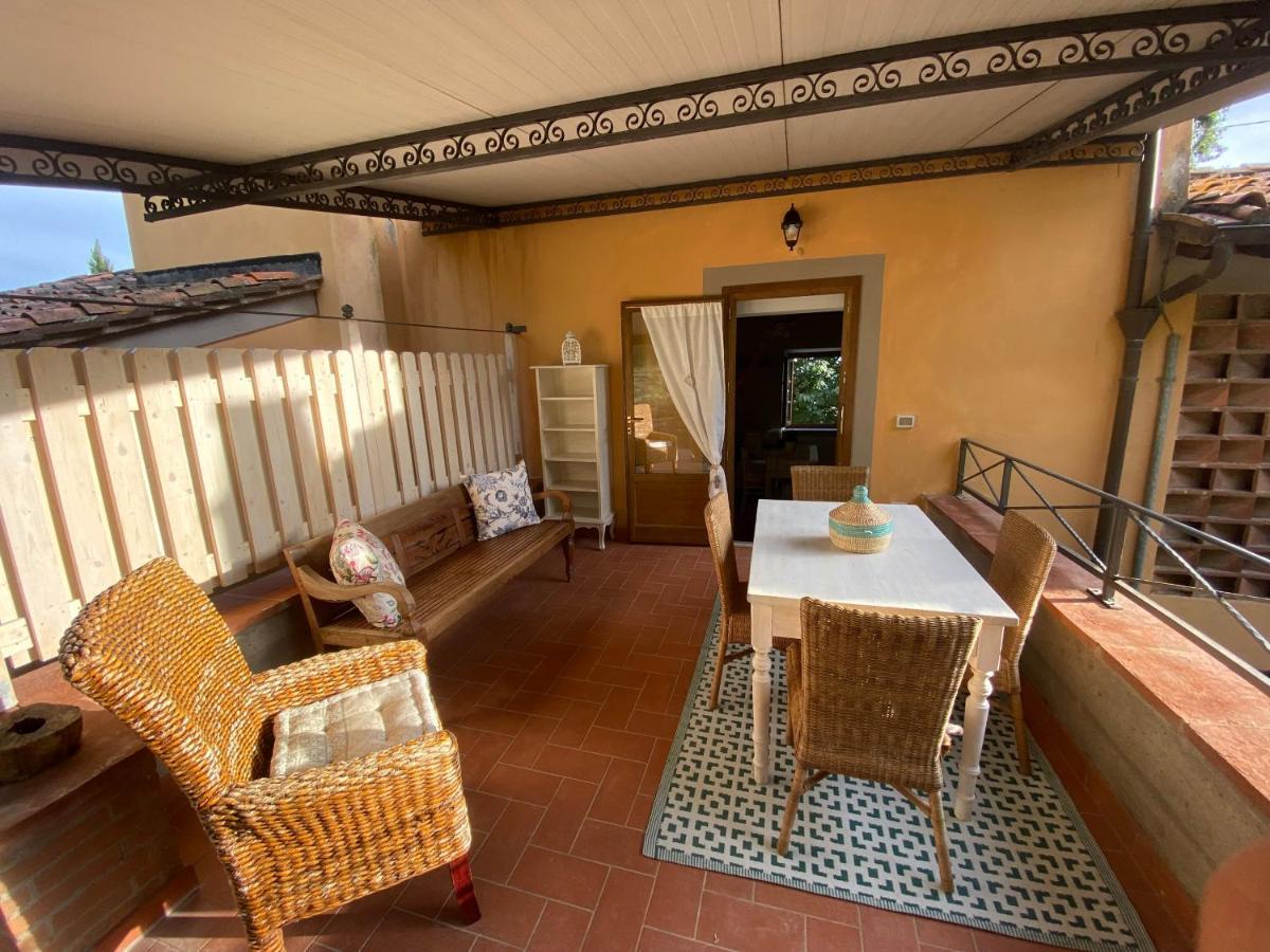 Вилла La Casa Sui Colli Uzzano Экстерьер фото