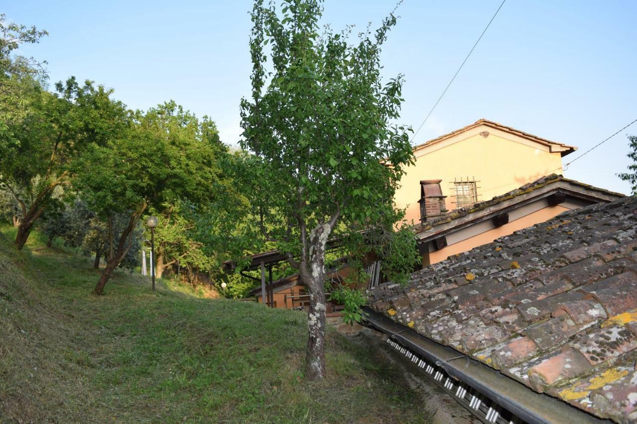 Вилла La Casa Sui Colli Uzzano Экстерьер фото